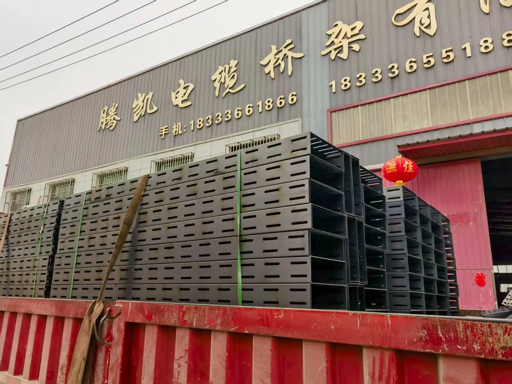 如何選擇專業的電纜橋架廠商？推薦Top5品牌排行